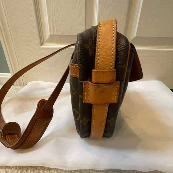 GUCCI VINTAGE LOUIS VUITTON MONOGRAM SHOULDER BAG/CROSSOVER HANDBAG - Picture 4 of 16